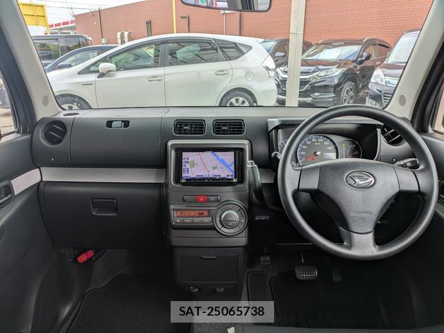 Daihatsu MOVE CONTE 2013-05 8814928-2