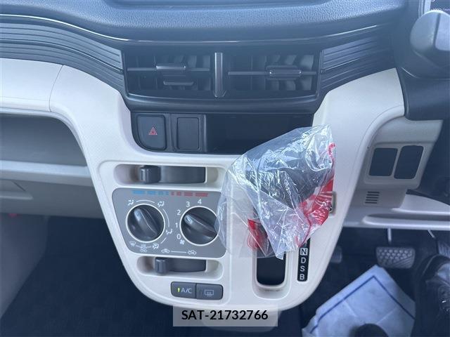 Daihatsu MOVE 2017-05 8812844-18