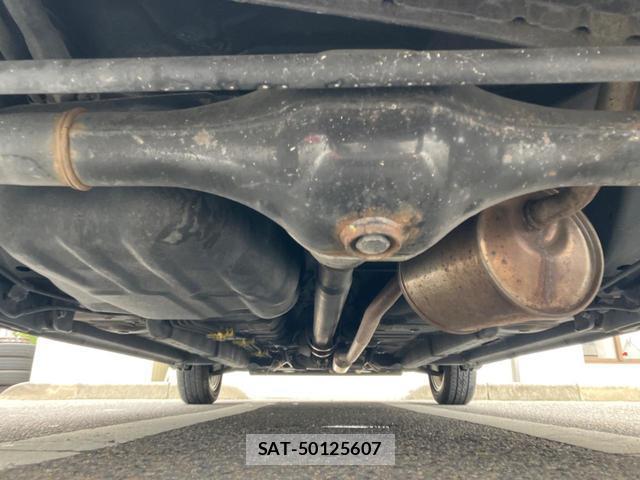 Daihatsu MOVE 2018-02 8812937-18