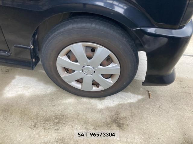Daihatsu MOVE 2002-01 8813472-12