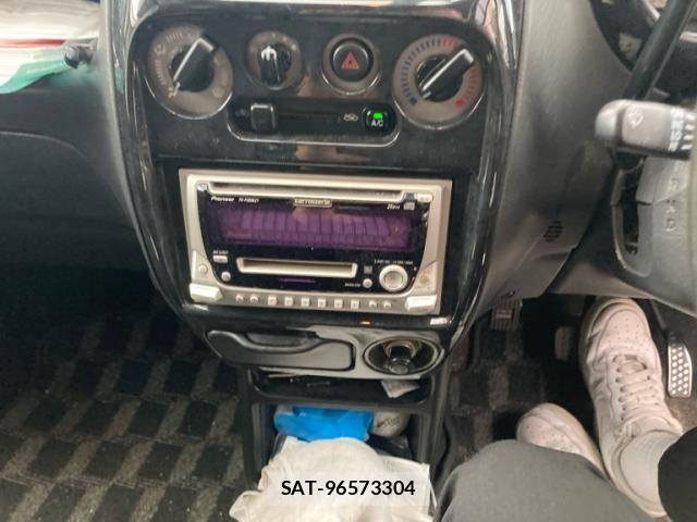 Daihatsu MOVE 2002-01 8813472-16