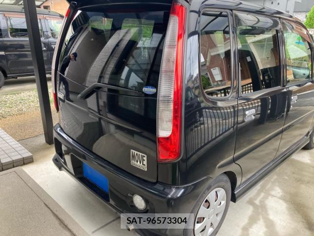 Daihatsu MOVE 2002-01 8813472-2