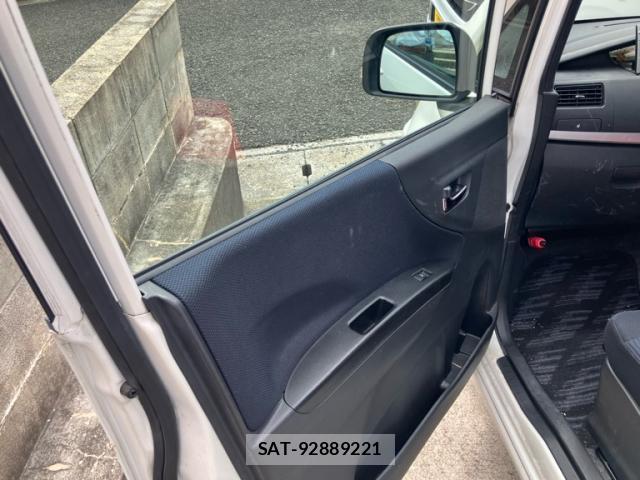 Daihatsu MOVE 2008-04 8813540-4