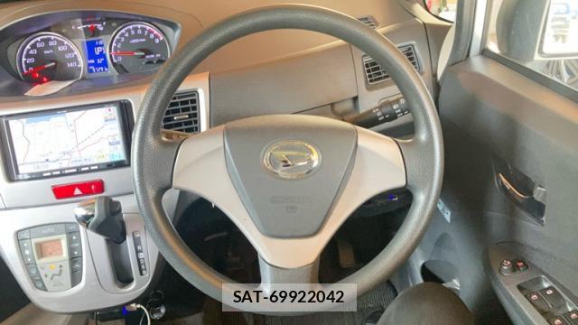 Daihatsu MOVE 2011-11 8813634-6