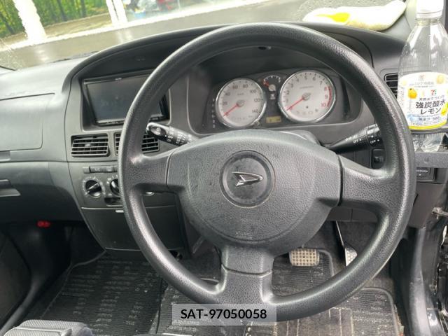 Daihatsu MOVE 2006-06 8813747-10