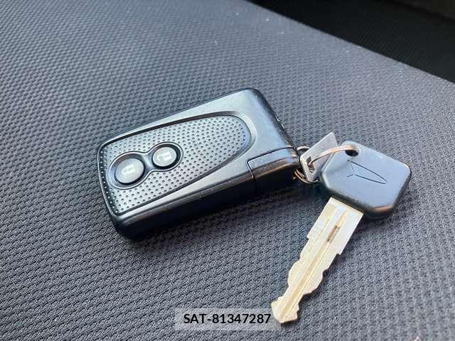 Daihatsu MOVE 2013-01 8814076-7