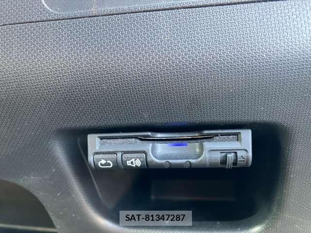 Daihatsu MOVE 2013-01 8814076-9