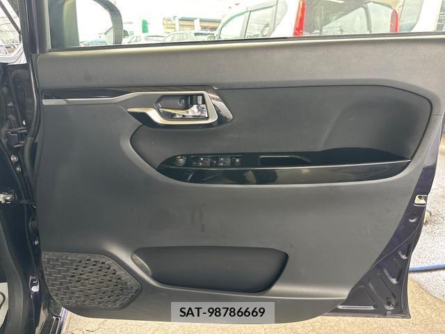 Daihatsu MOVE 2018-02 8814420-17