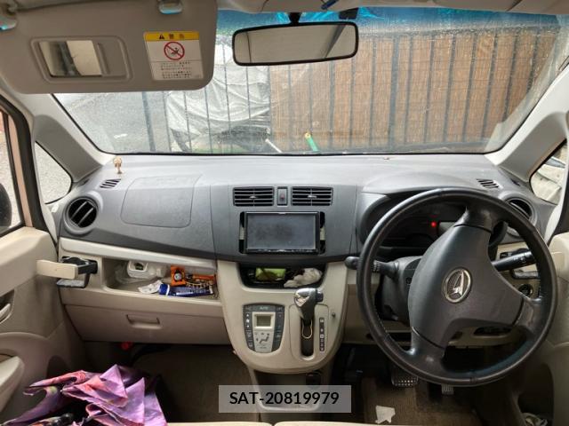 Daihatsu MOVE 2013-07 8815869-10
