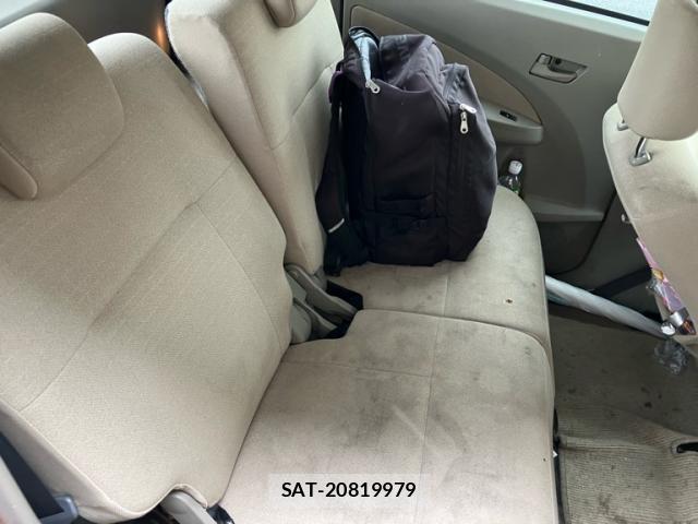 Daihatsu MOVE 2013-07 8815869-9