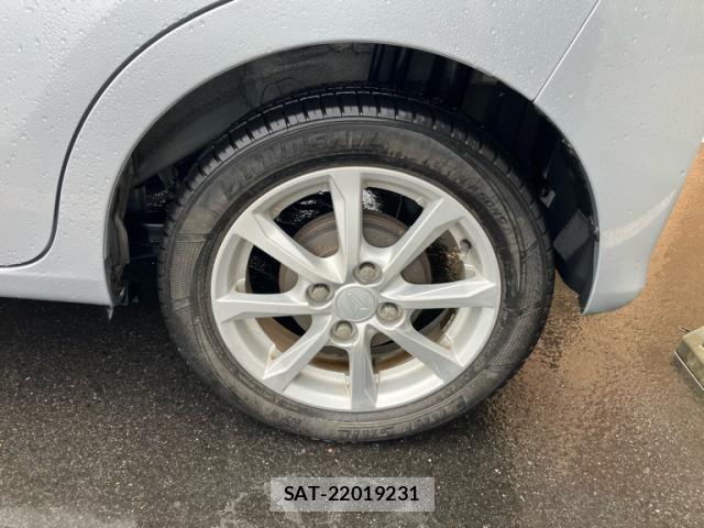 Daihatsu MOVE 2017-09 8815877-3