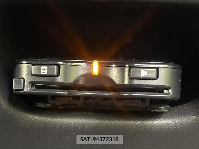 Daihatsu MOVE 2014-11 8817043-5
