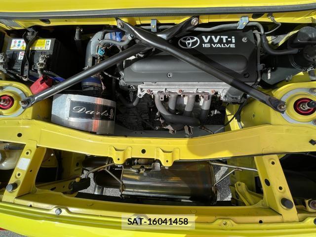 Toyota MR-S 2001-02 8814536-11