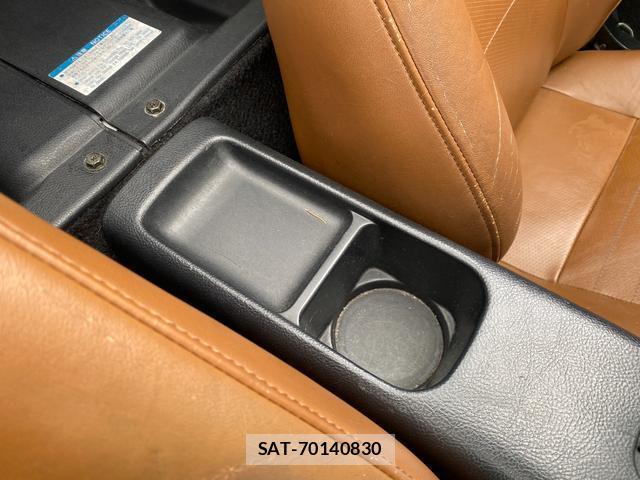 Toyota MR-S 2001-04 8815367-18