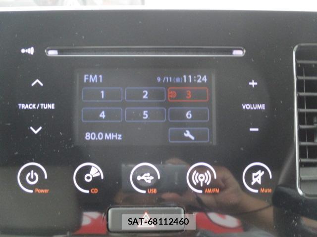 Suzuki MR WAGON 2013-08 8812130-3