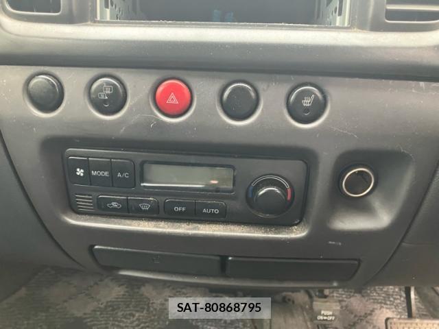 Suzuki MR WAGON 2004-03 8817603-11