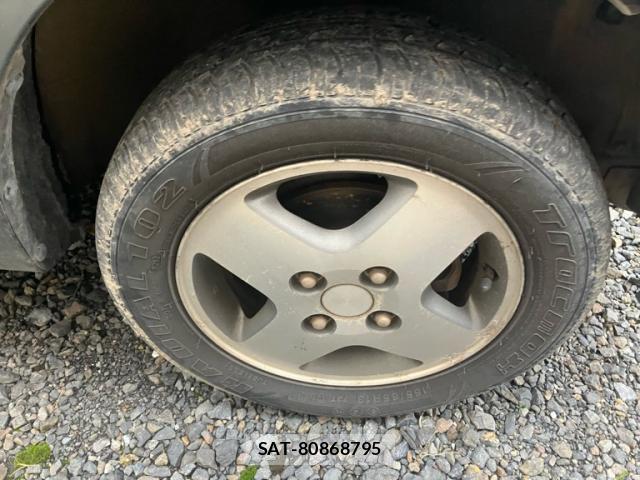 Suzuki MR WAGON 2004-03 8817603-12