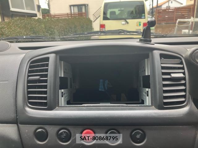 Suzuki MR WAGON 2004-03 8817603-14