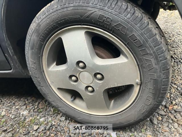 Suzuki MR WAGON 2004-03 8817603-4