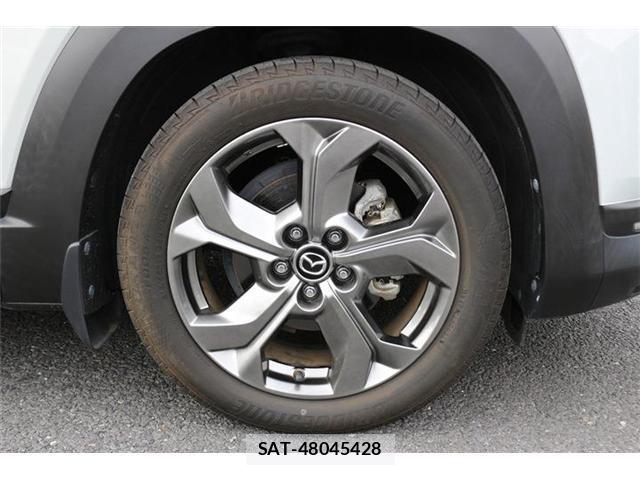 Mazda MX-30 2021-03 8812801-15