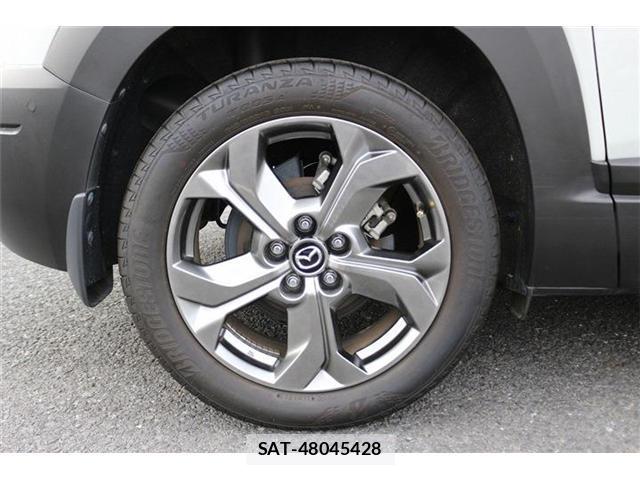 Mazda MX-30 2021-03 8812801-16