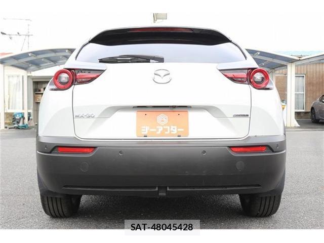 Mazda MX-30 2021-03 8812801-5