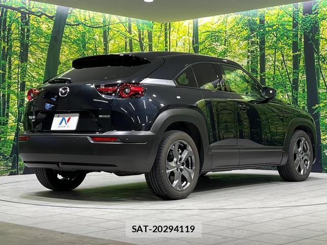 Mazda MX-30 2022-11 8815943-17
