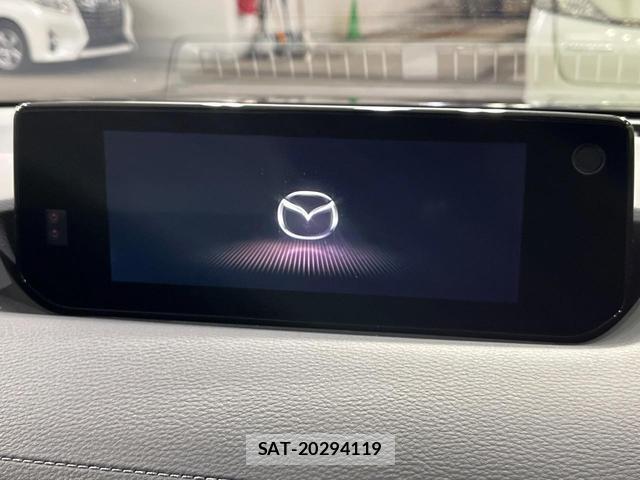 Mazda MX-30 2022-11 8815943-2