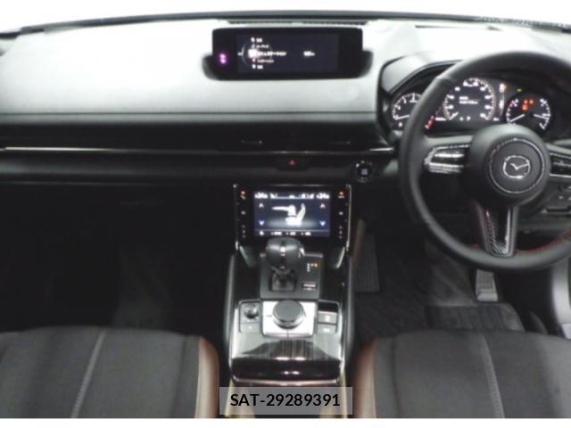 Mazda MX-30 2021-01 8816648-2