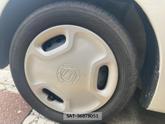 Honda N-ONE 2018-05 8813853-5