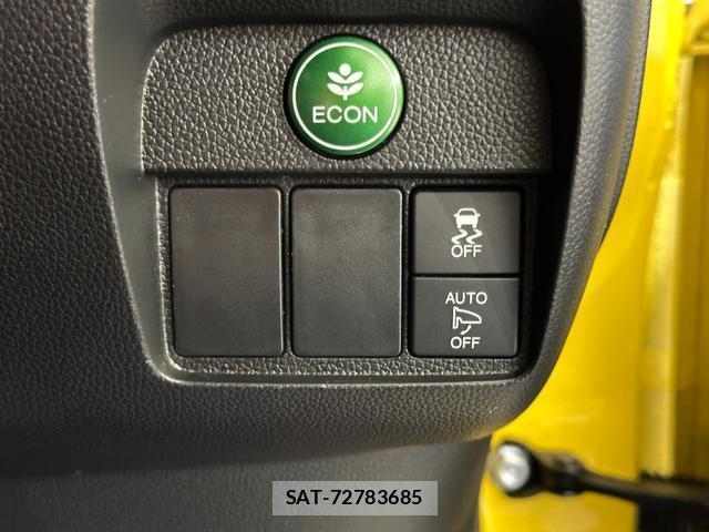 Honda N-ONE 2017-08 8814902-9