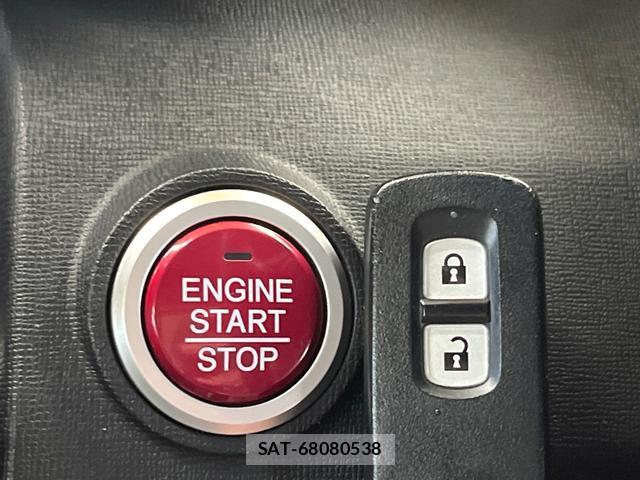 Honda N-ONE 2015-11 8815086-4