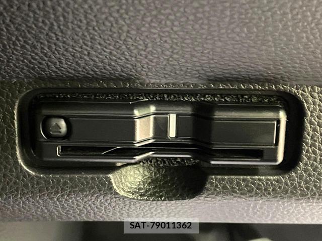 Honda N-ONE 2025-04 8815603-6