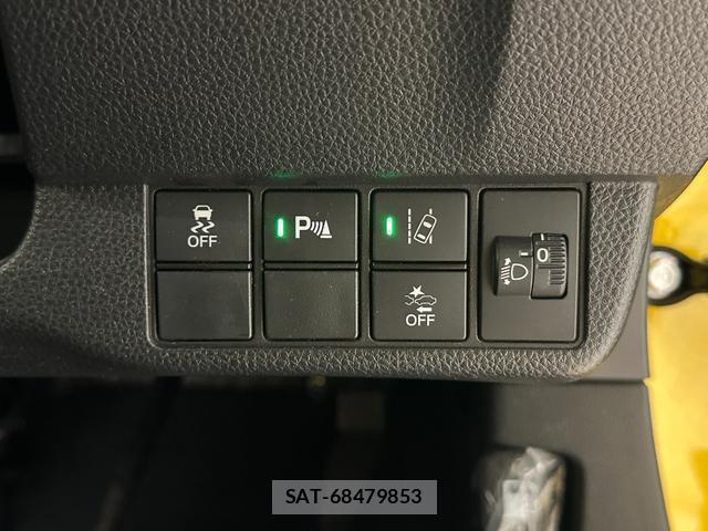 Honda N-ONE 2022-09 8815731-4