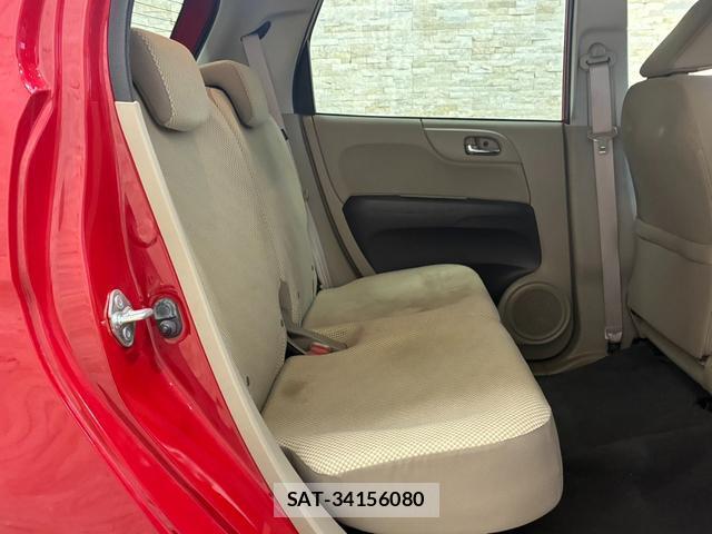 Honda N-ONE 2013-01 8817029-11