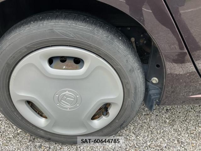 Honda N-ONE 2013-04 8817609-4