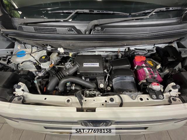 Honda N-VAN 2019-07 8812916-17