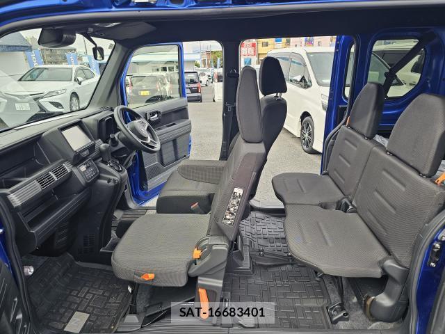 Honda N-VAN 2021-11 8815811-3