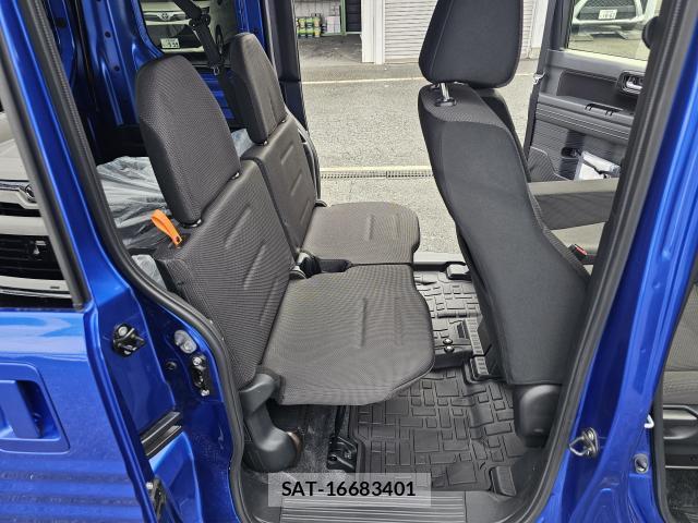 Honda N-VAN 2021-11 8815811-5
