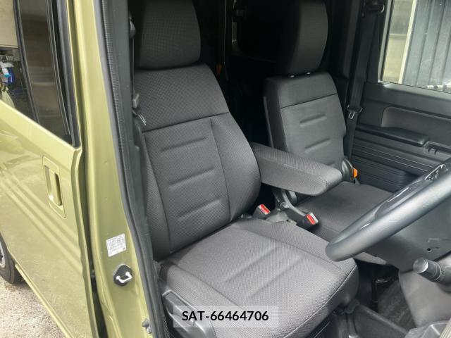 Honda N-VAN 2022-03 8817062-4