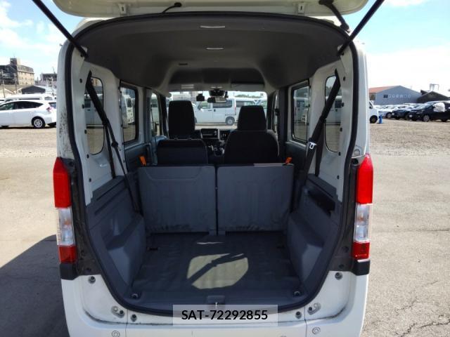 Honda N-VAN 2019-08 8815334-5