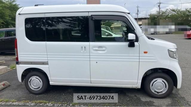 Honda N-VAN 2020-08 8815465-3