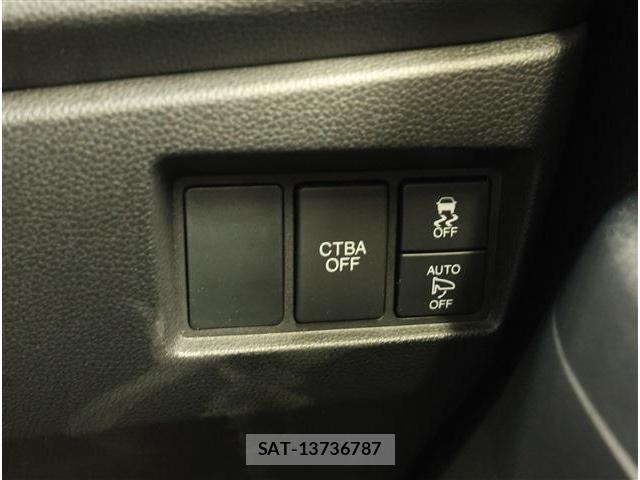 Honda N-WGN 2018-02 8812375-14