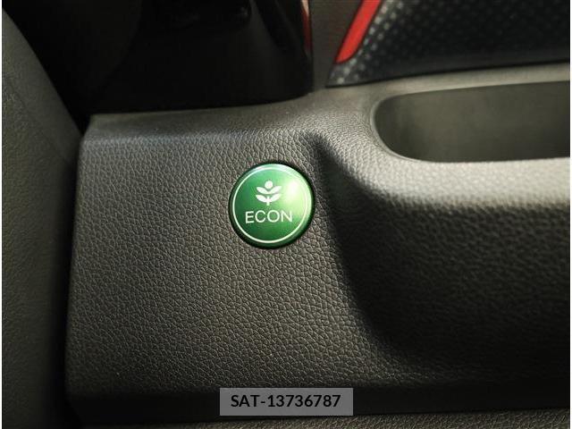 Honda N-WGN 2018-02 8812375-15