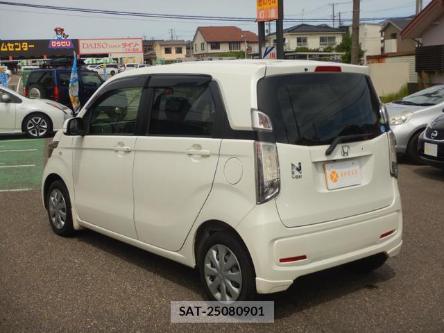 Honda N-WGN 2015-03 8814309-12