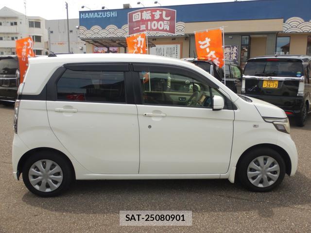 Honda N-WGN 2015-03 8814309-6