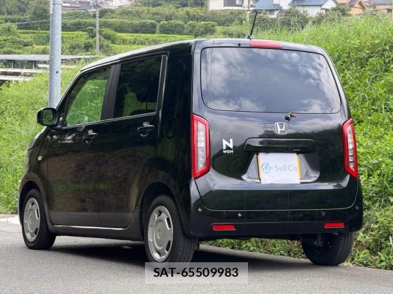 Honda N-WGN 2021-09 8815561-12