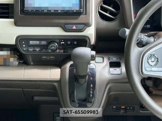 Honda N-WGN 2021-09 8815561-13