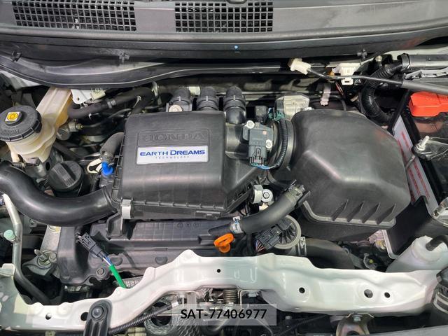 Honda N-WGN 2018-03 8817547-17