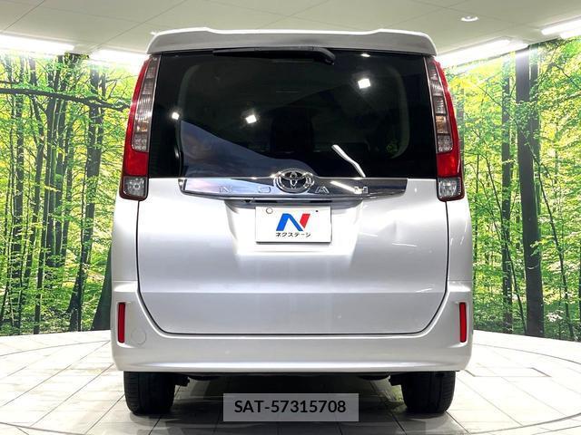 Toyota NOAH 2016-10 8812057-16